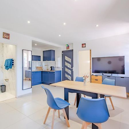 Free Sun Appart Frejus Exterior photo