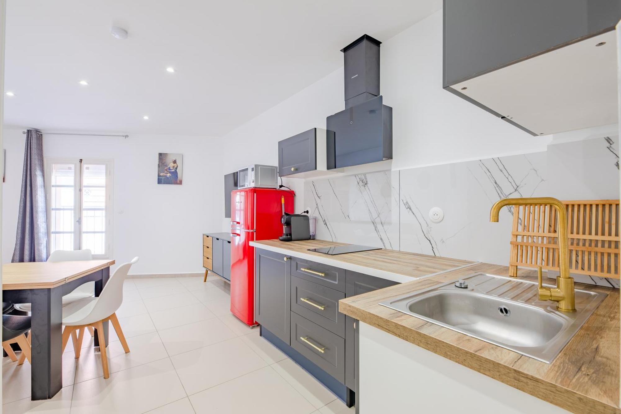 Free Sun Appart Frejus Exterior photo