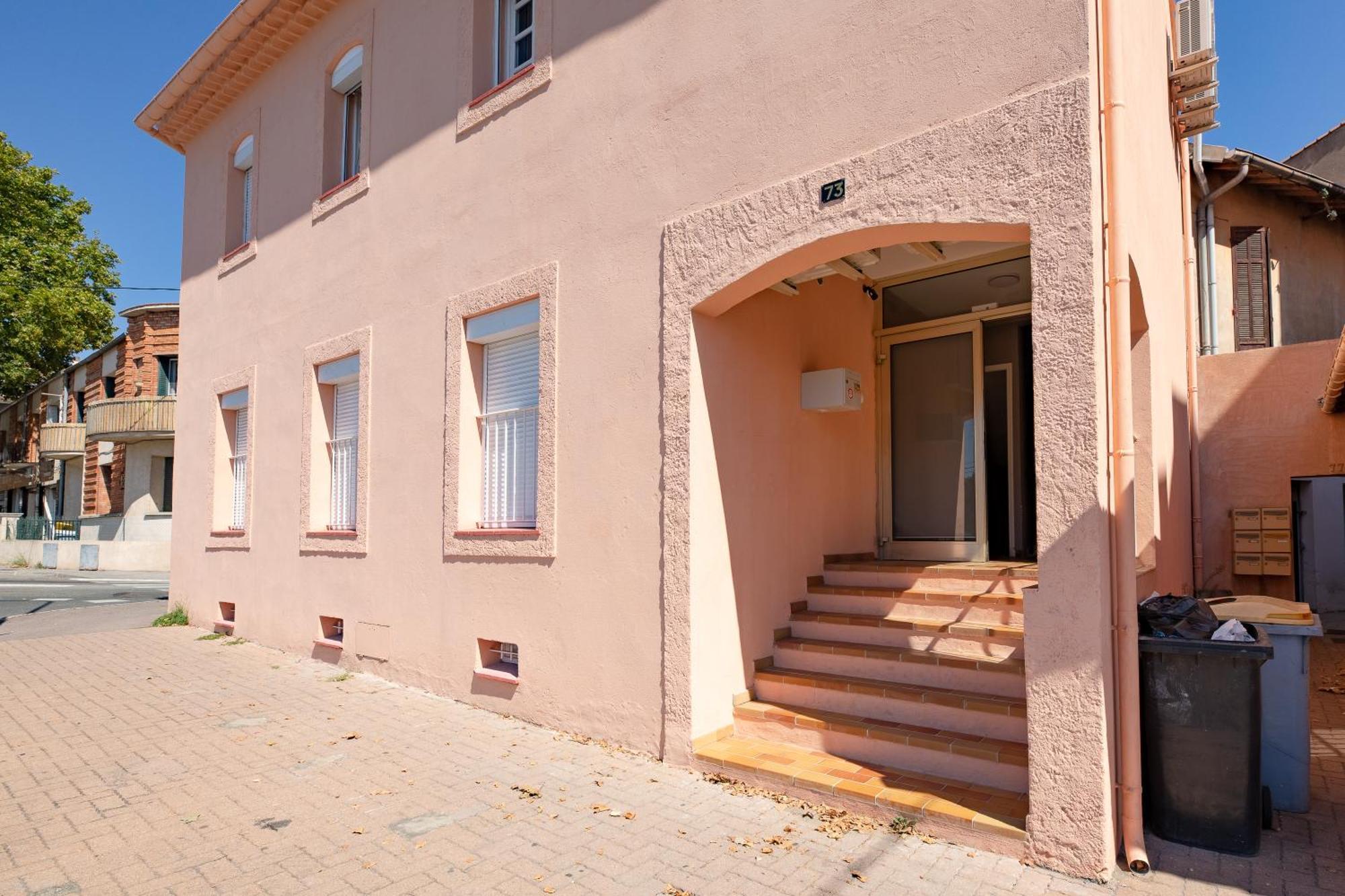 Free Sun Appart Frejus Exterior photo