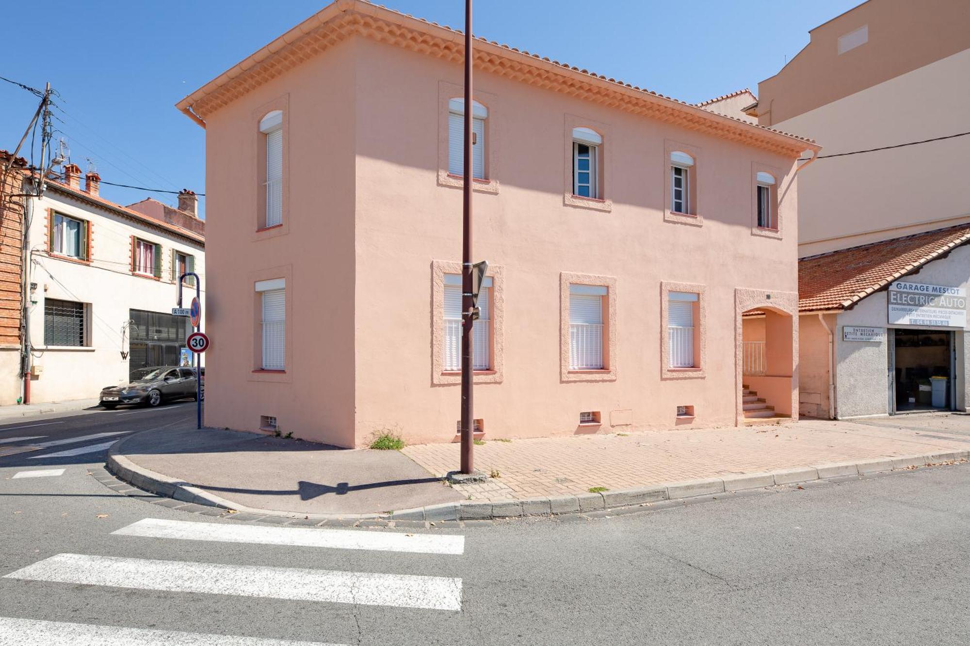 Free Sun Appart Frejus Exterior photo